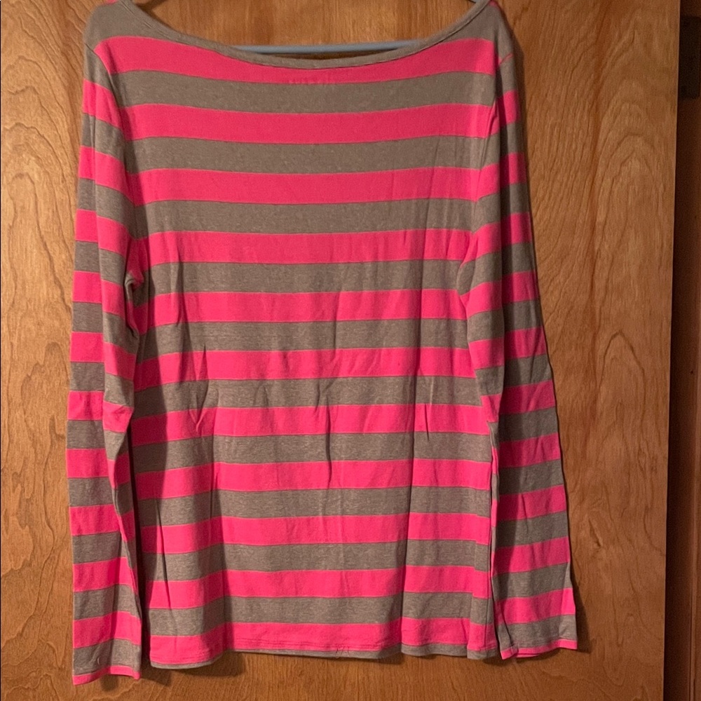 Old Navy Woman’s Vibrant Pink and Gray Striped Top,XL - Picture 3 of 4